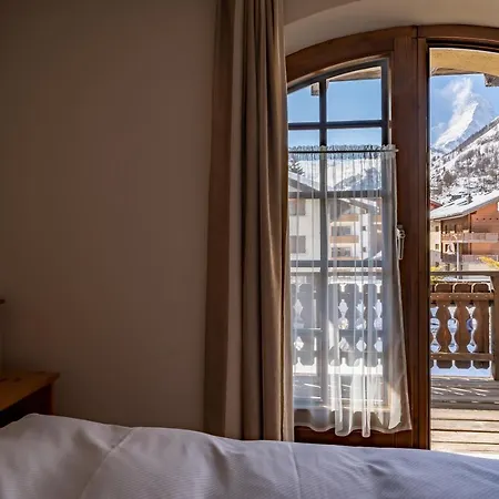Haus Zer Weidu Apartment Zermatt Exterior photo